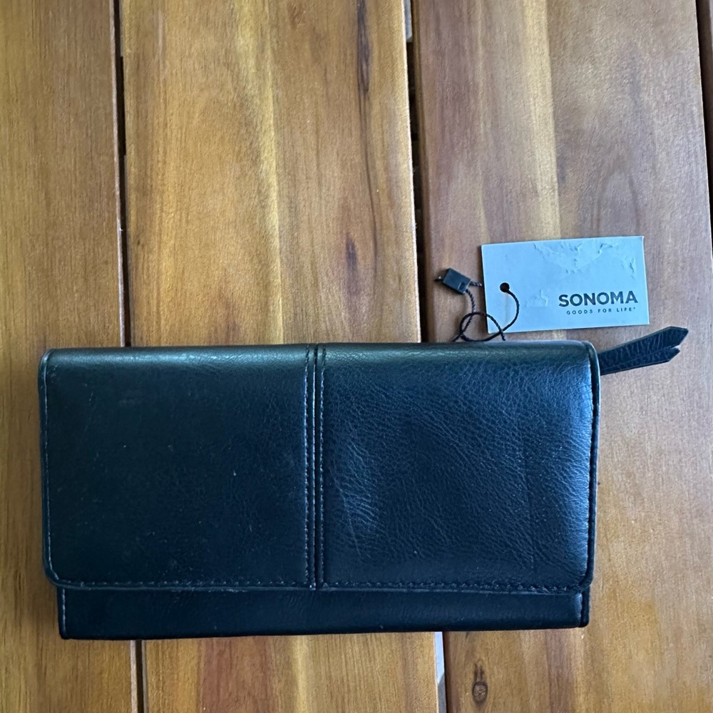 Sonoma Goods For Life® Keelan RFID File Master Wallet Black NWT